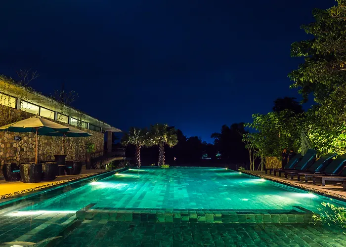 Hillocks & 5* Siem Reap