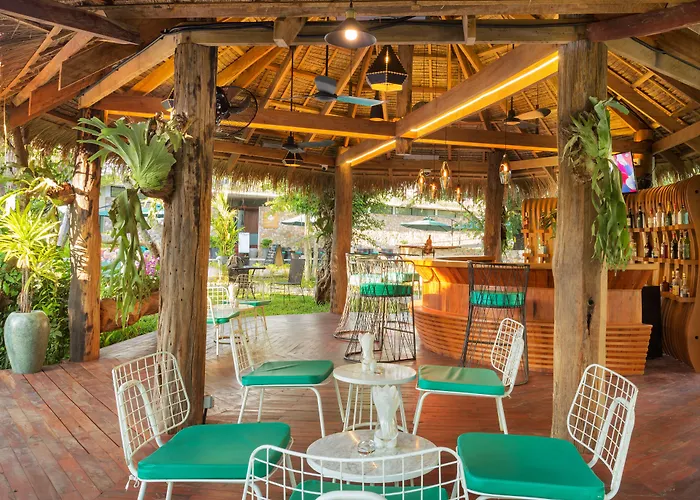 Hillocks & 5* Siem Reap