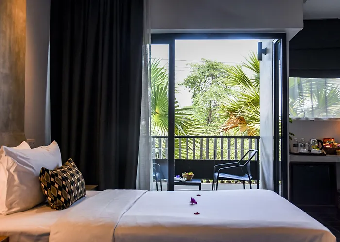 Hotel Hillocks & Siem Reap