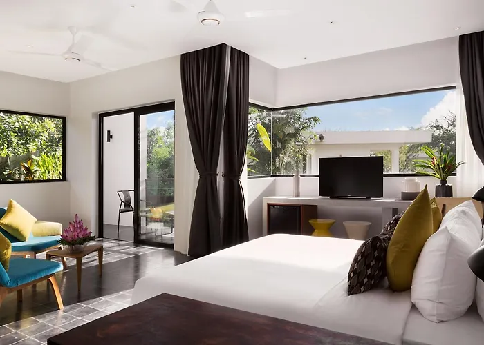 Hillocks & 5* Siem Reap